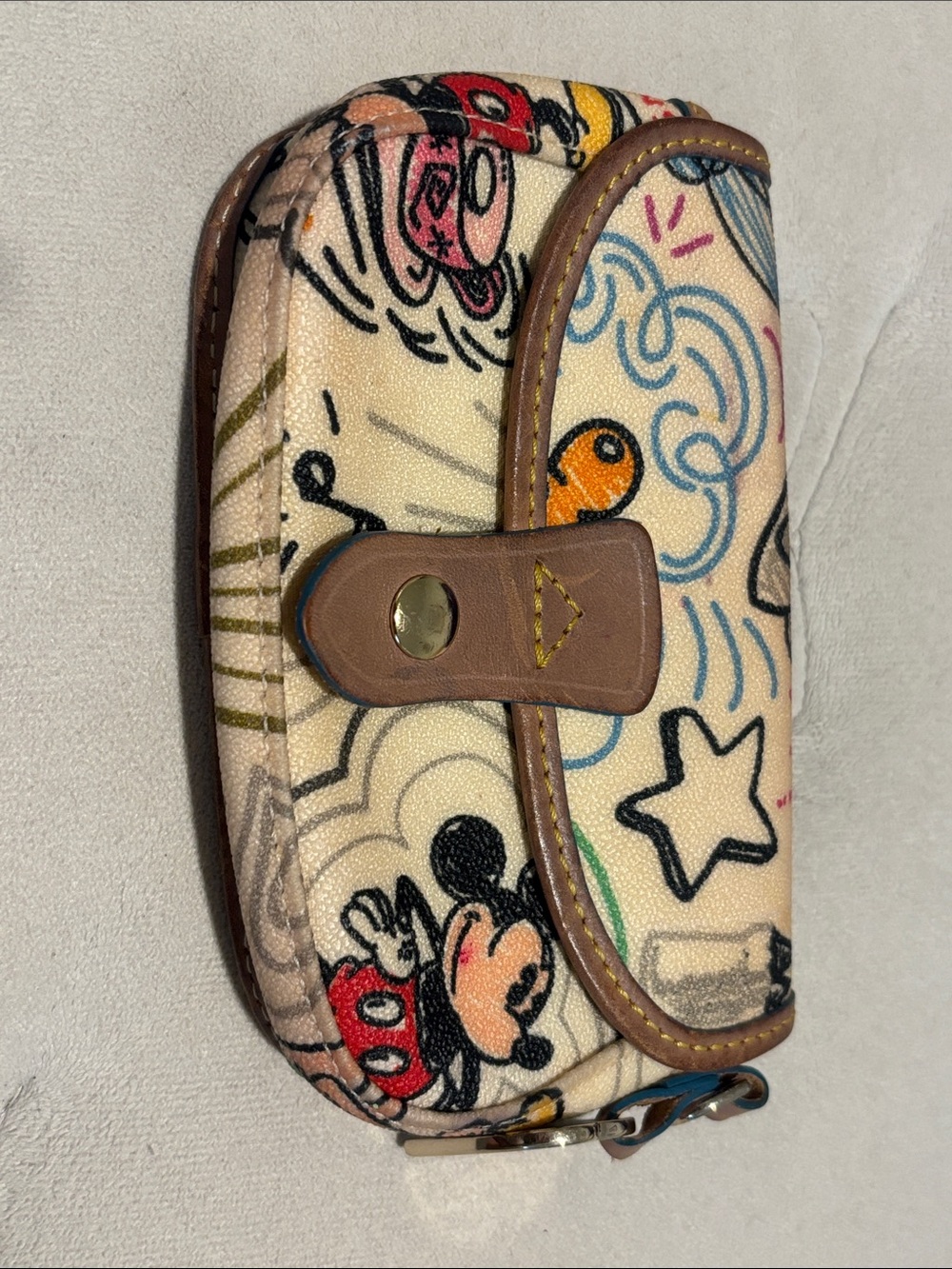 Dooney & Bourke Mickey Mouse clutch